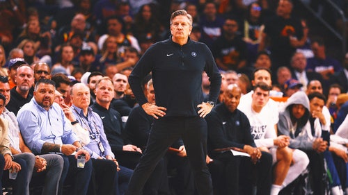 NBA Trending Image: Timberwolves coach Chris Finch reportedly tears patellar tendon after colliding with Mike Conley